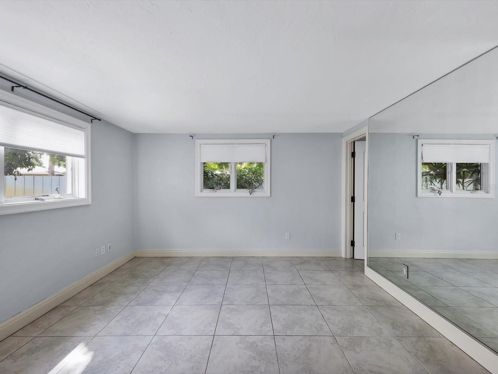 3424 TANGLEWOOD DR, SARASOTA, FL, 34239