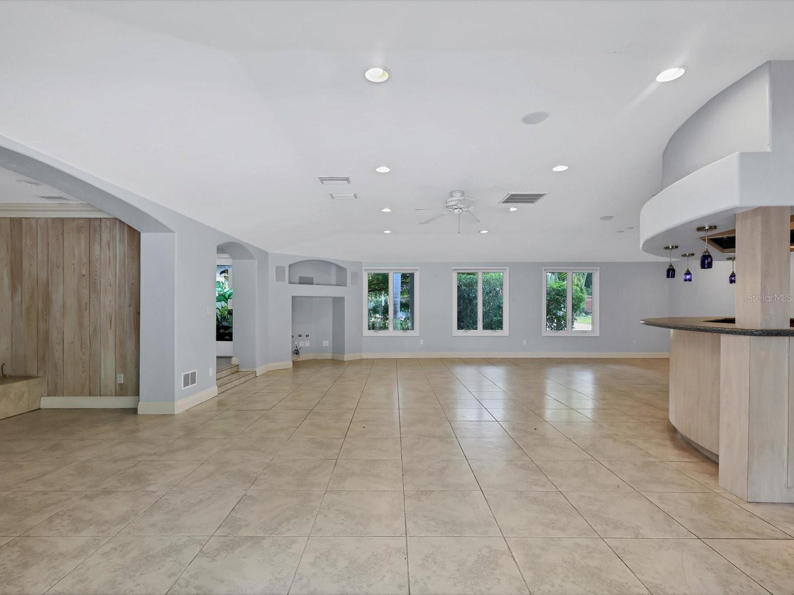 3424 TANGLEWOOD DR, SARASOTA, FL, 34239
