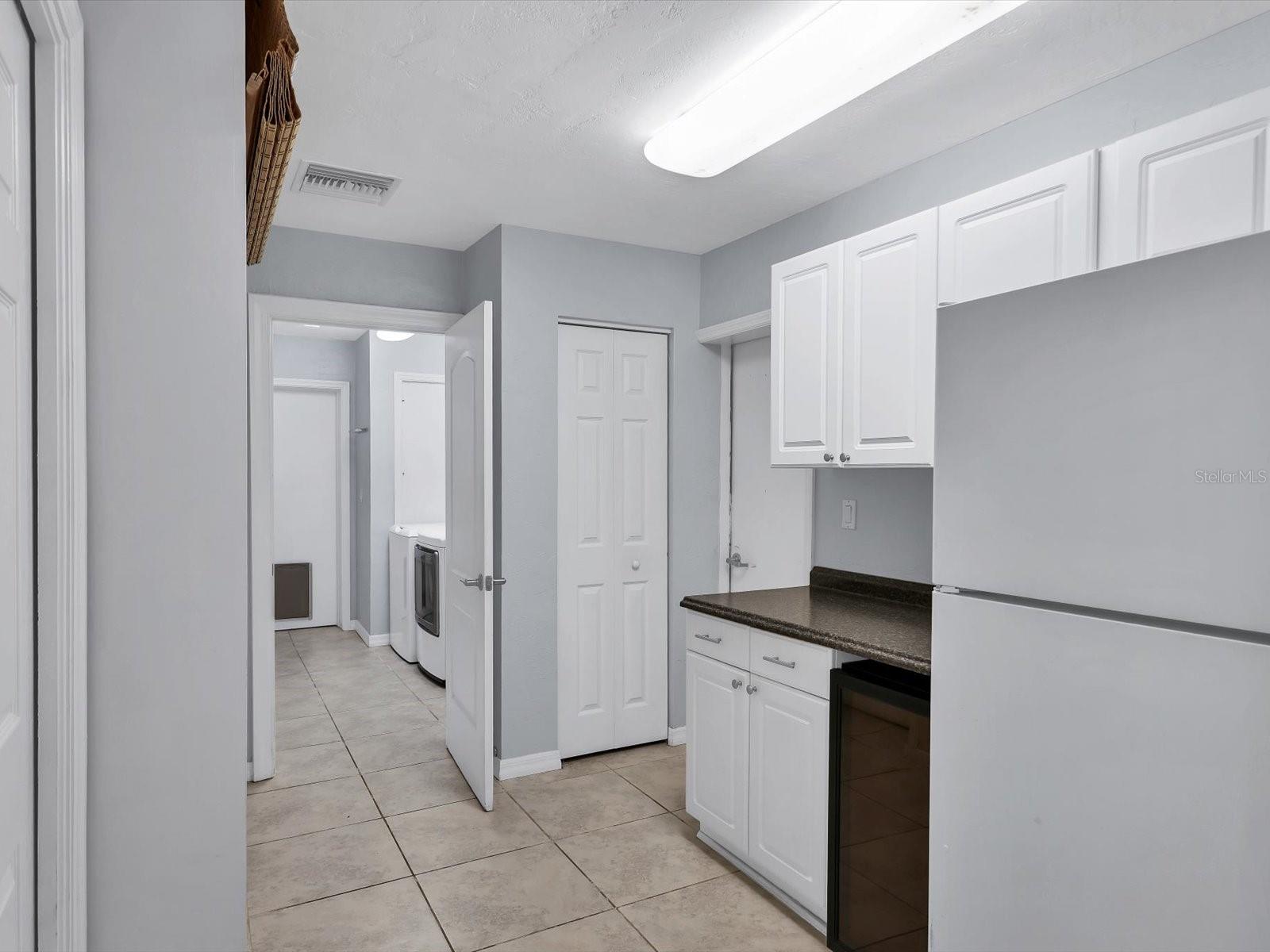 3424 TANGLEWOOD DR, SARASOTA, FL, 34239
