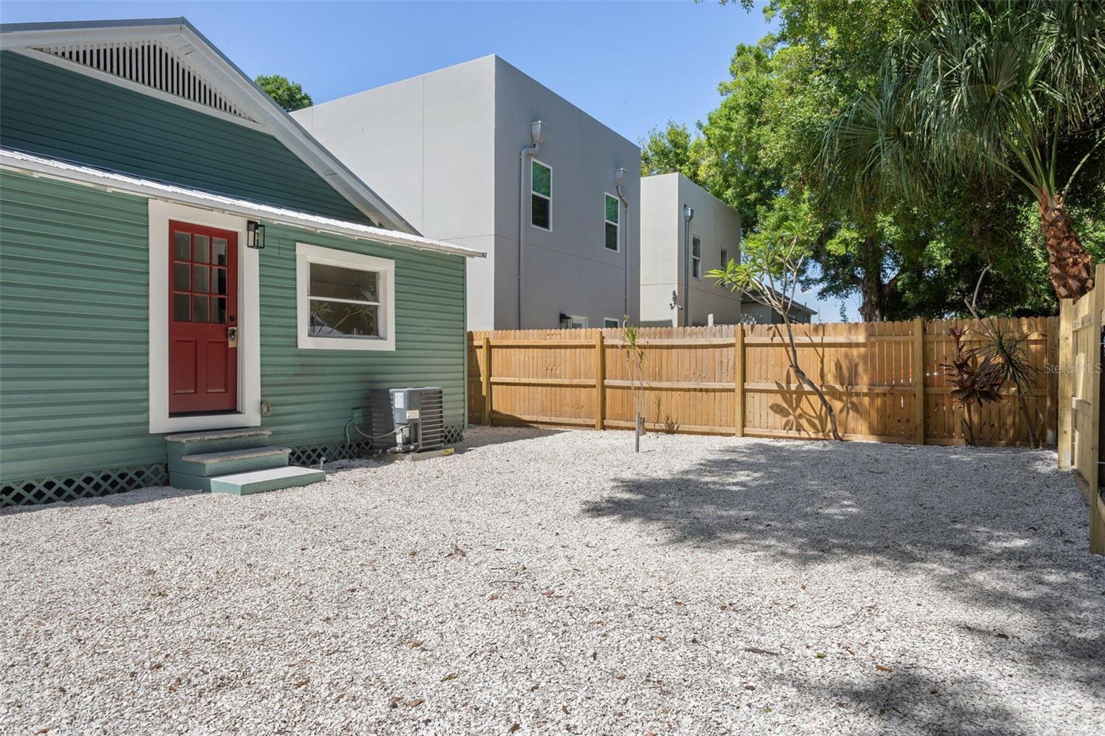 2226 E 10TH AVE, TAMPA, FL, 33605