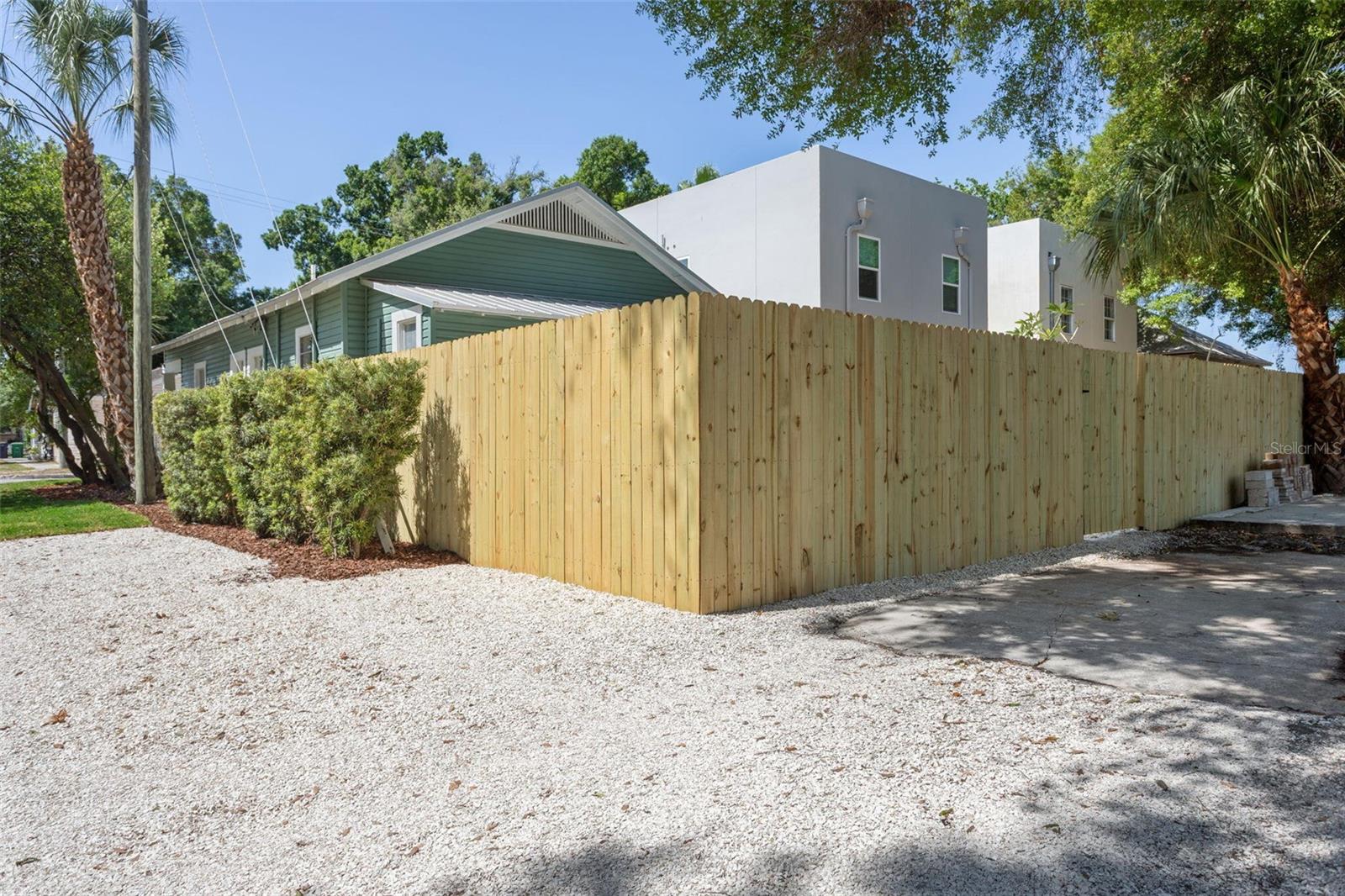 2226 E 10TH AVE, TAMPA, FL, 33605