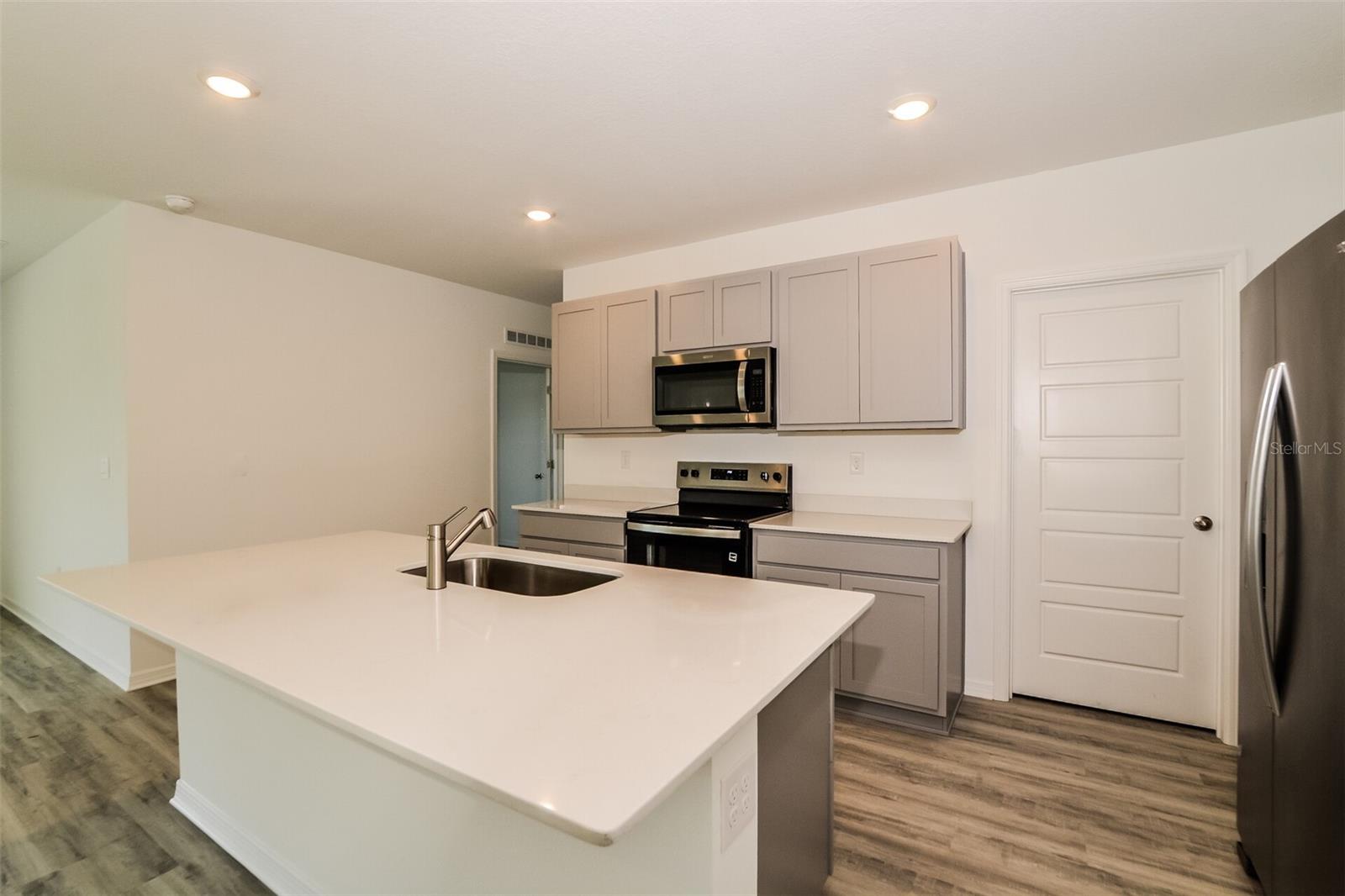 AVALON PK TAVARES PH 2, TAVARES, FL, 32778