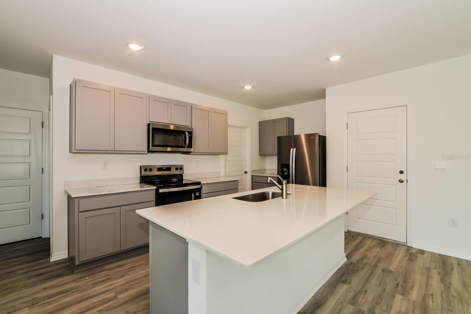 AVALON PK TAVARES PH 2, TAVARES, FL, 32778