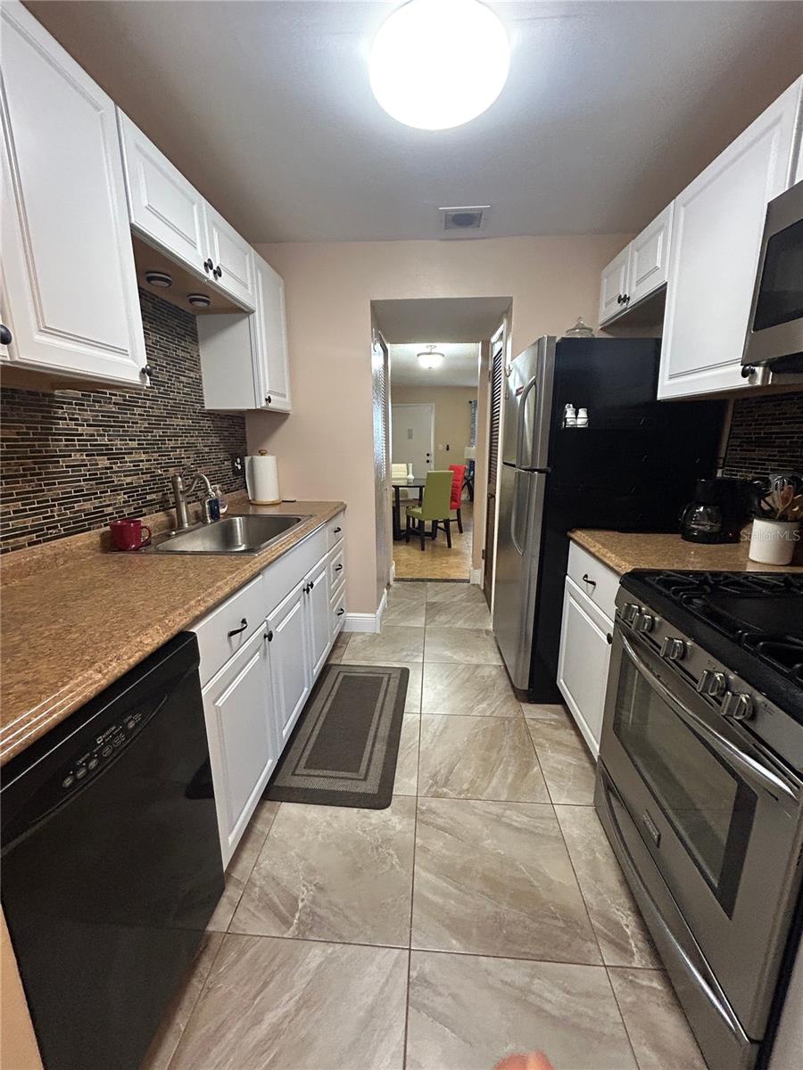 10037 62ND TER N #15, ST PETERSBURG, FL, 33708