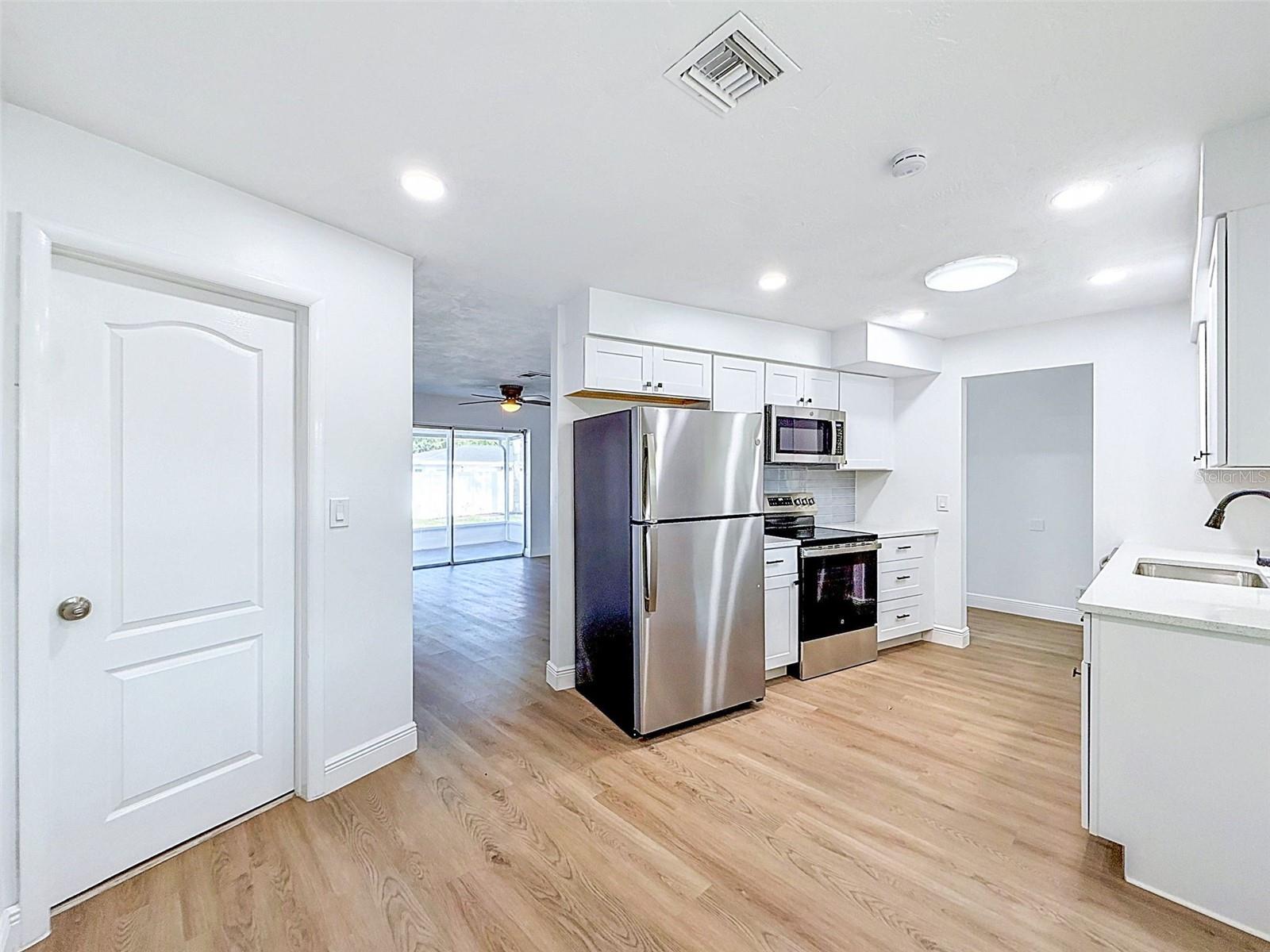 850 KAREN ST, PALM HARBOR, FL, 34683
