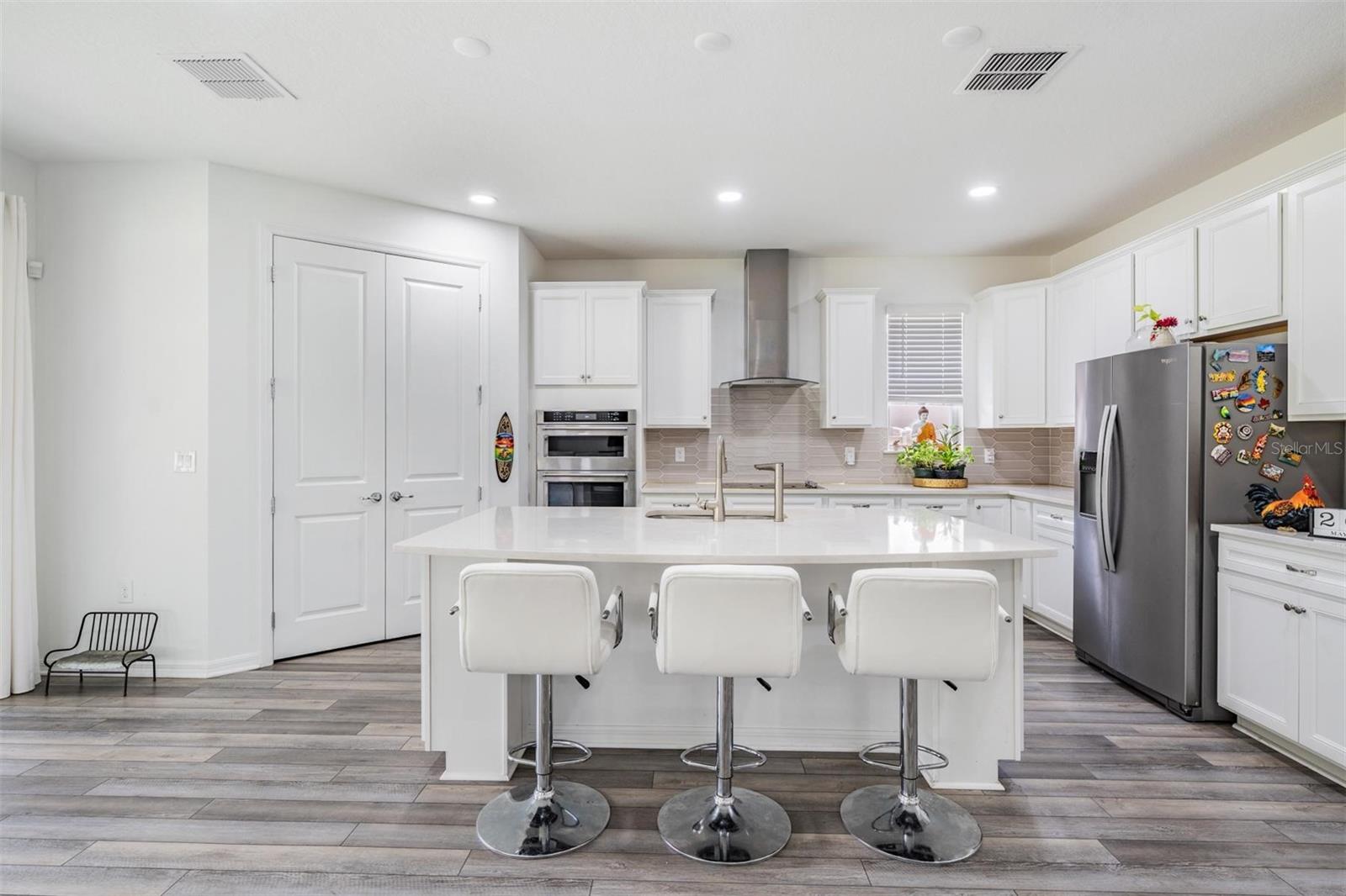 9405 IBIS GROVE BLVD, WESLEY CHAPEL, FL, 33545