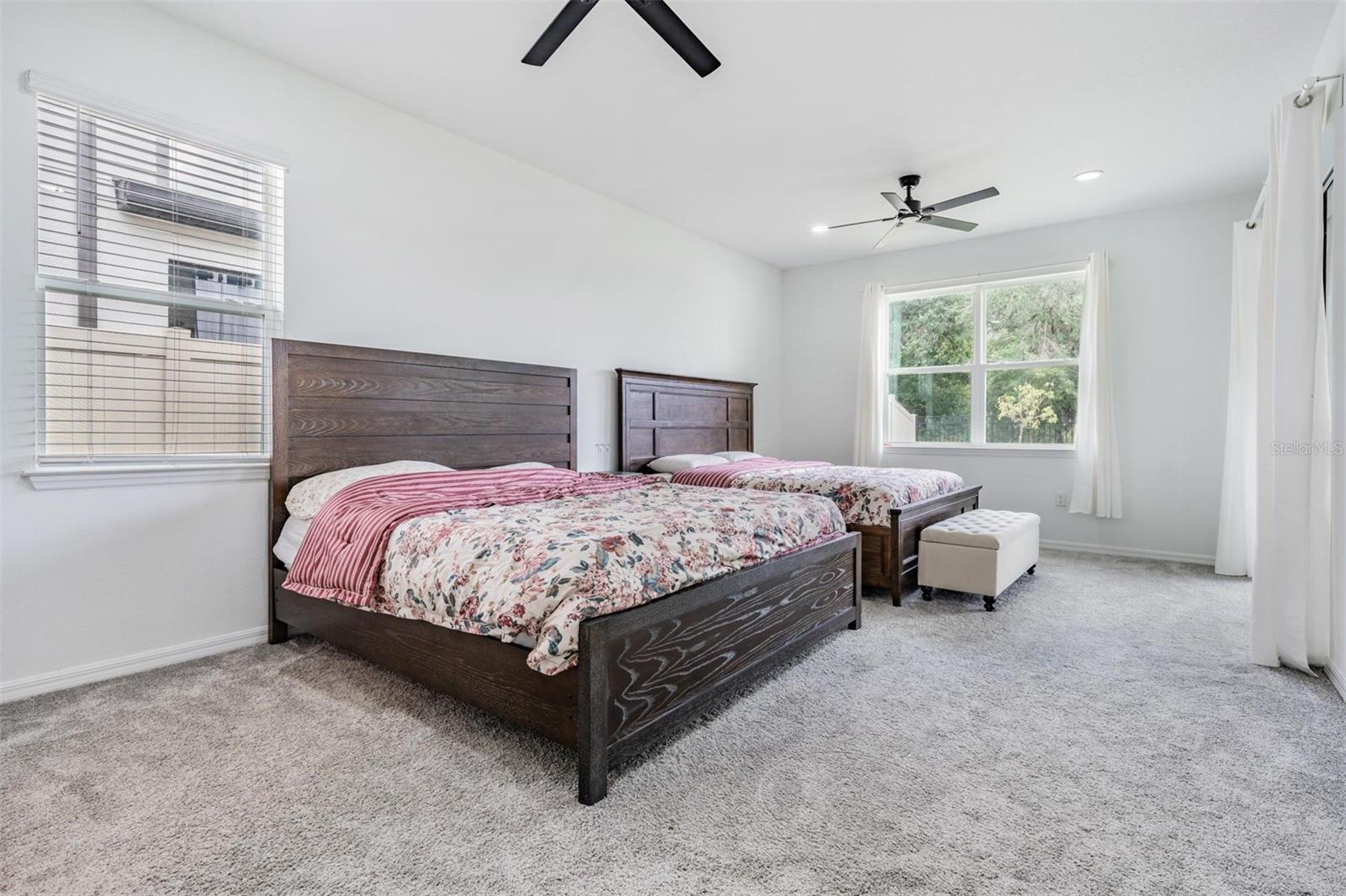9405 IBIS GROVE BLVD, WESLEY CHAPEL, FL, 33545