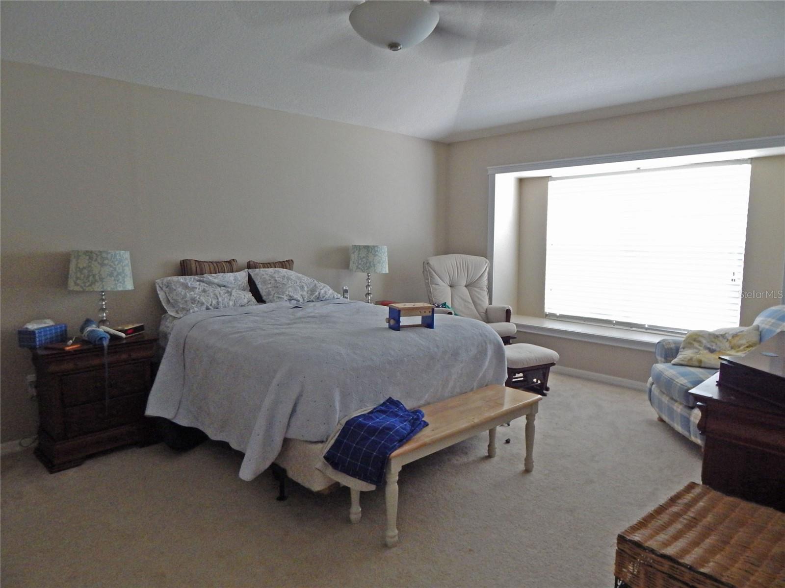 6433 BRIDGECREST DR, LITHIA, FL, 33547