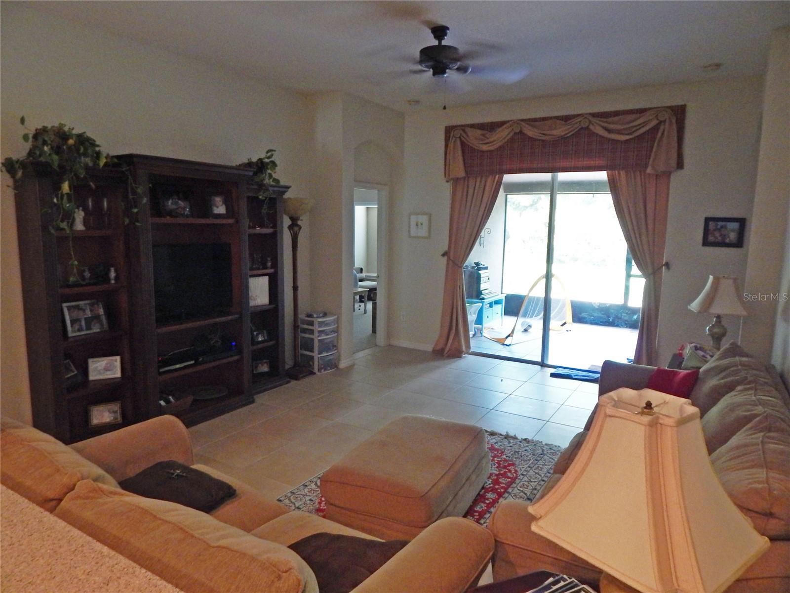 6433 BRIDGECREST DR, LITHIA, FL, 33547