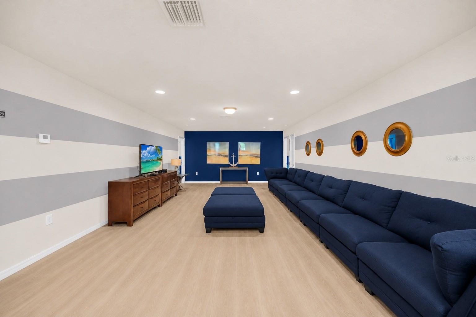 8887 MENTON LOOP, KISSIMMEE, FL, 34747
