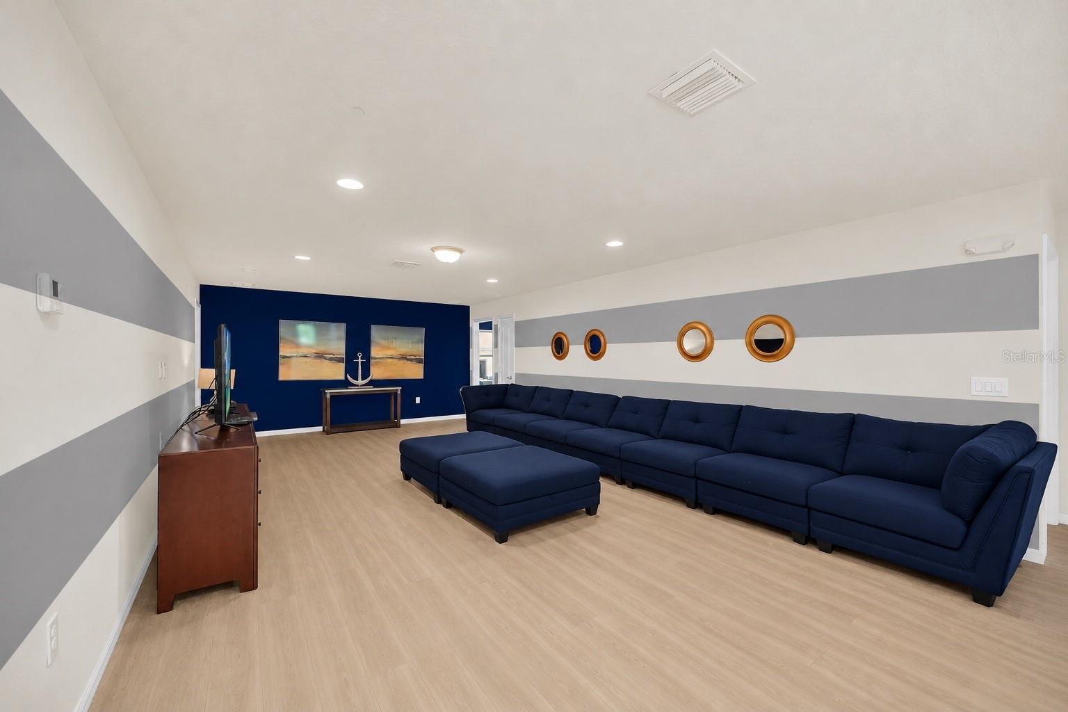 8887 MENTON LOOP, KISSIMMEE, FL, 34747
