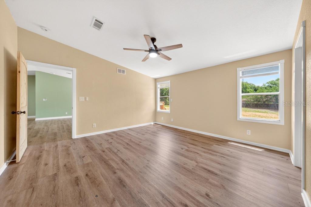 40100 JIM SCOTTS RD, LEESBURG, FL, 34788