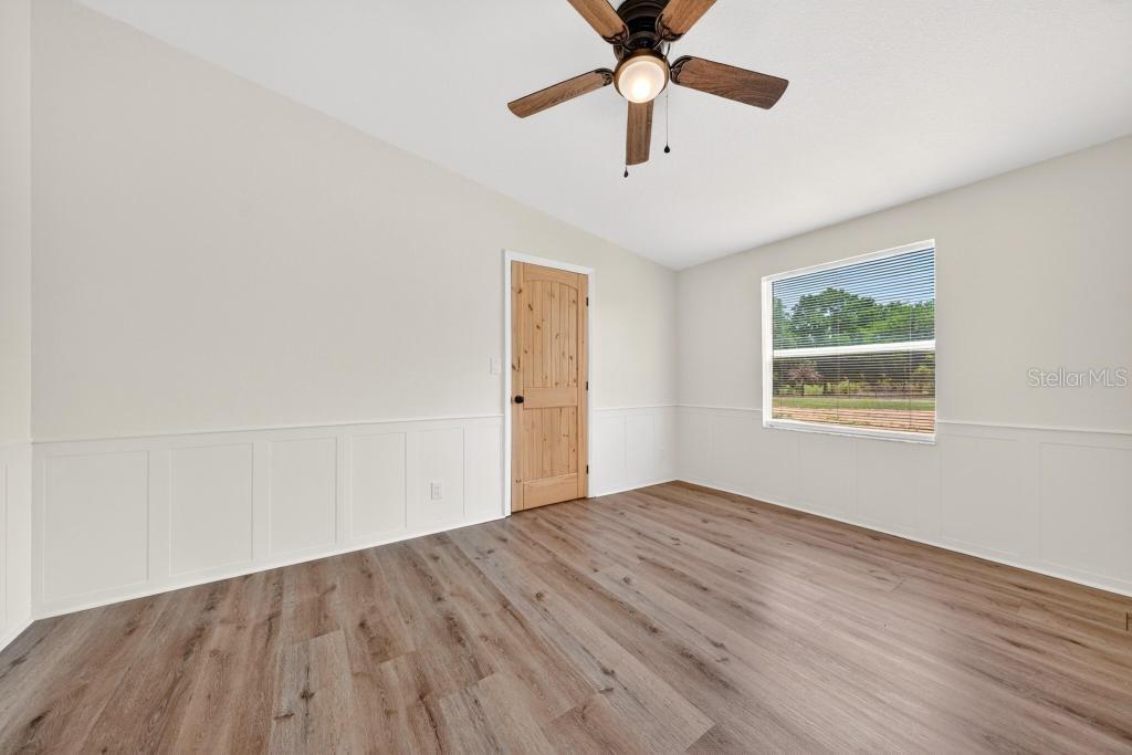 40100 JIM SCOTTS RD, LEESBURG, FL, 34788