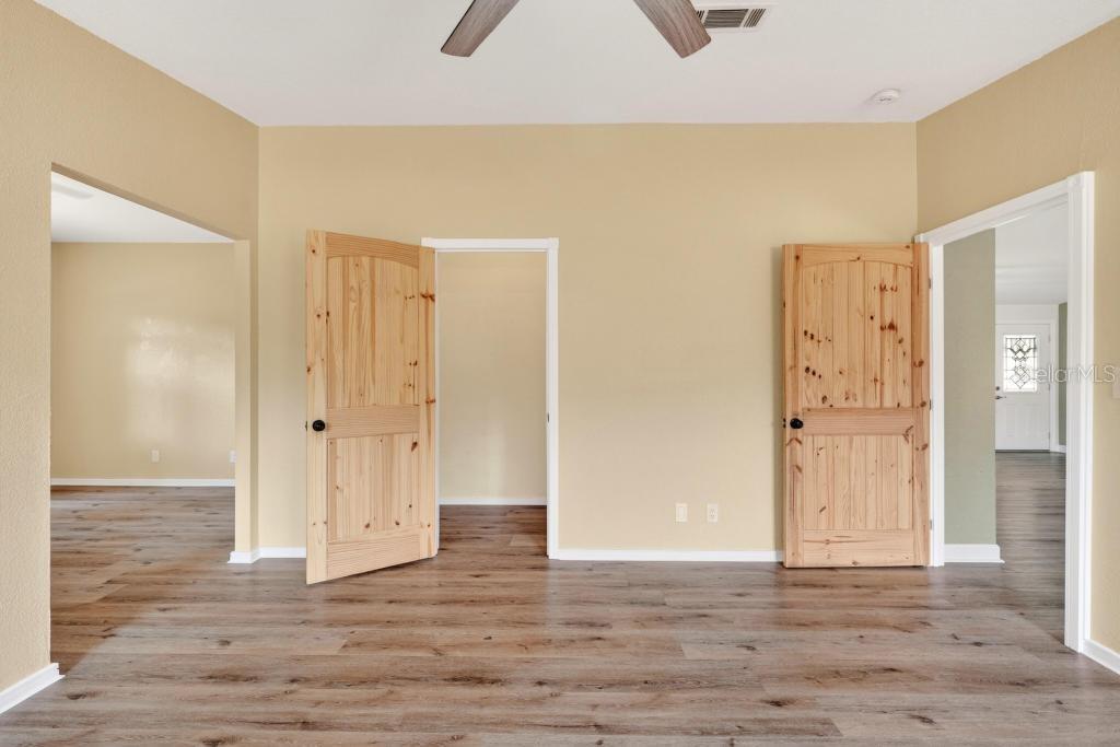 40100 JIM SCOTTS RD, LEESBURG, FL, 34788