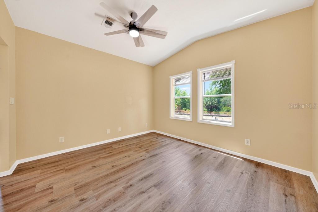 40100 JIM SCOTTS RD, LEESBURG, FL, 34788