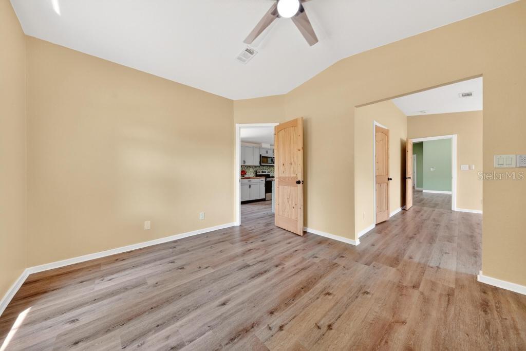 40100 JIM SCOTTS RD, LEESBURG, FL, 34788
