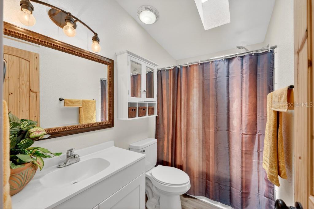 40100 JIM SCOTTS RD, LEESBURG, FL, 34788