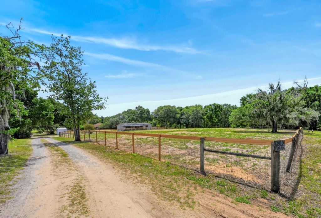 40100 JIM SCOTTS RD, LEESBURG, FL, 34788