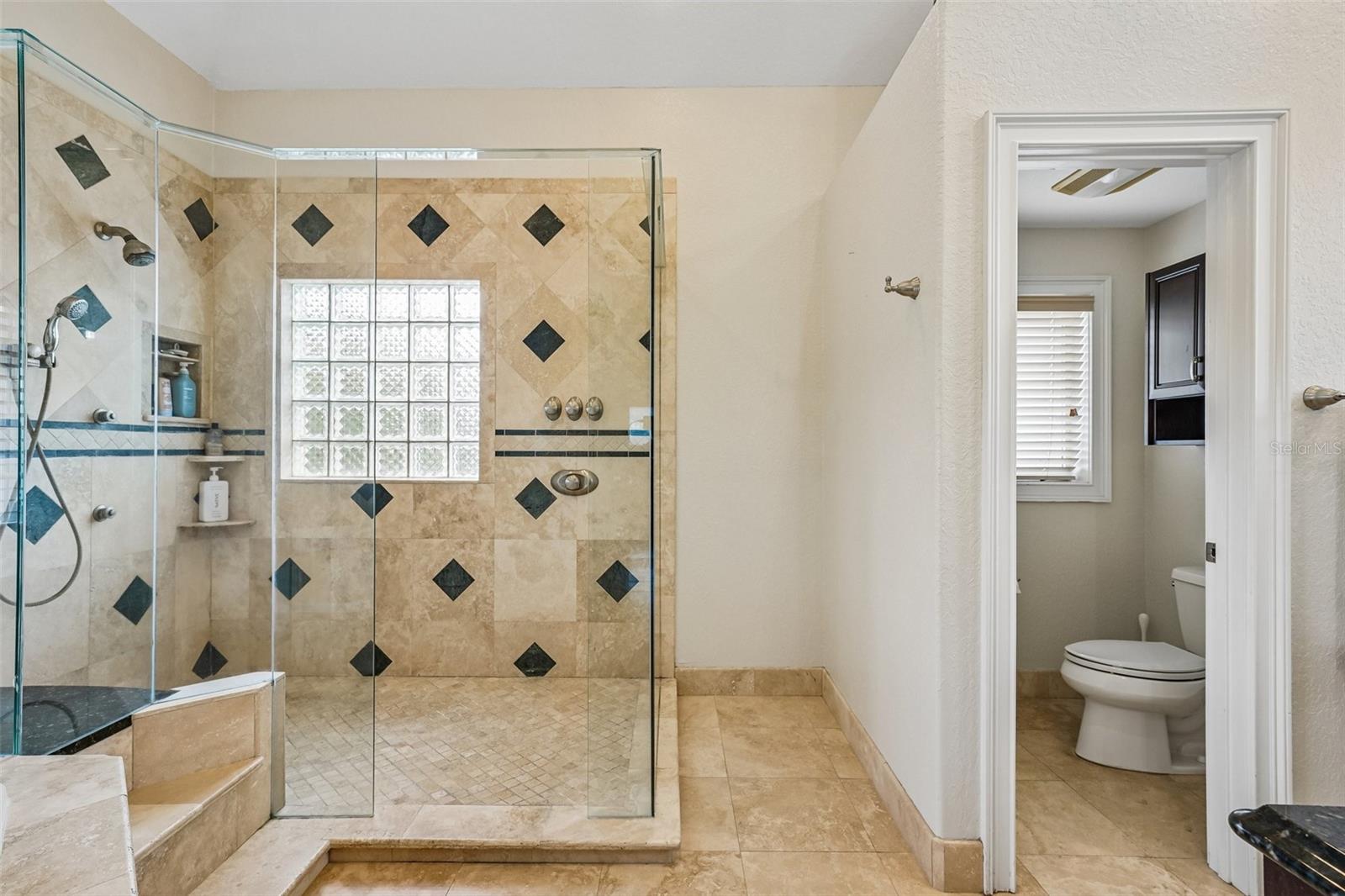 2032 MASSACHUSETTS AVE NE, ST PETERSBURG, FL, 33703