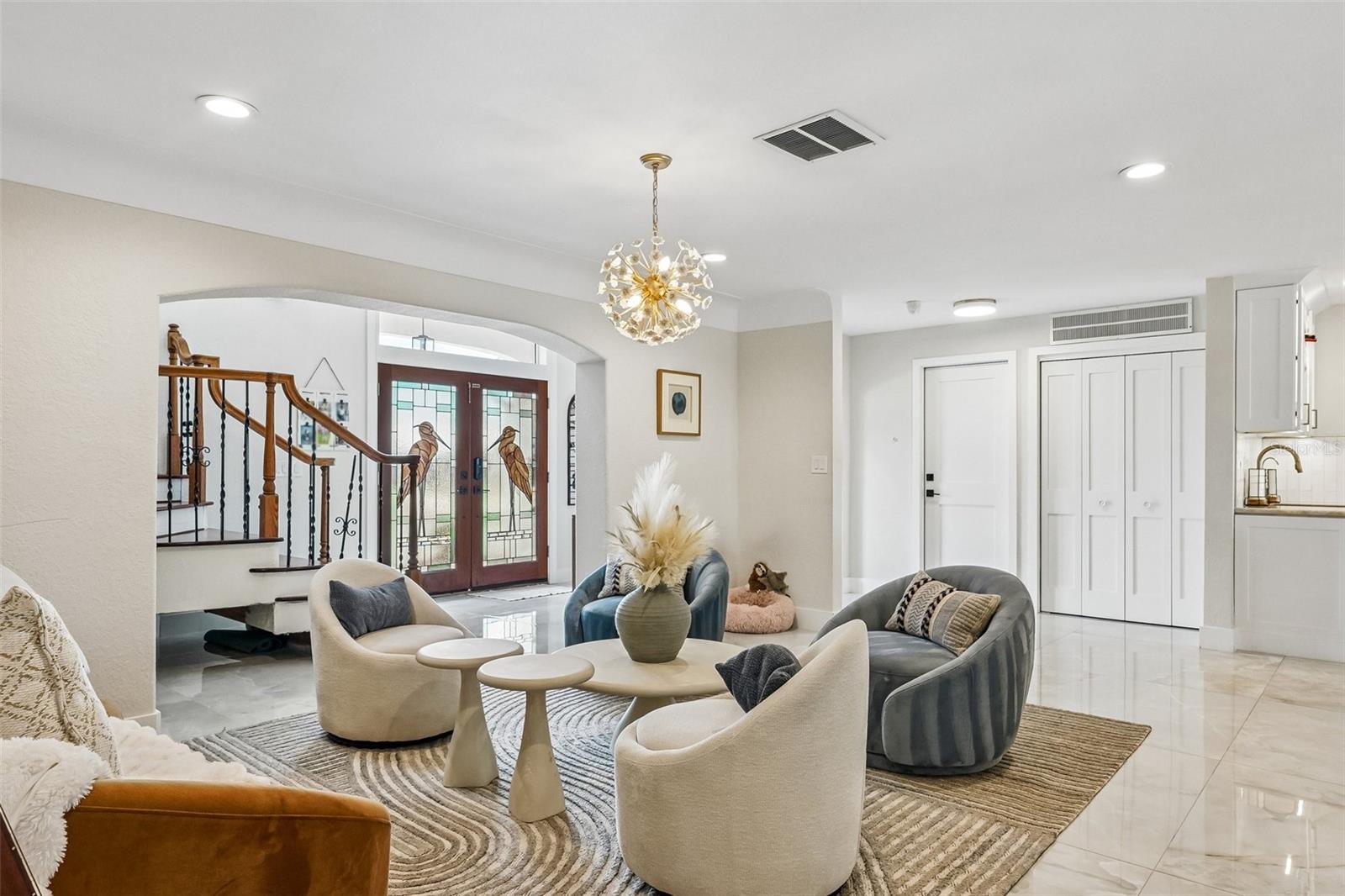 2032 MASSACHUSETTS AVE NE, ST PETERSBURG, FL, 33703