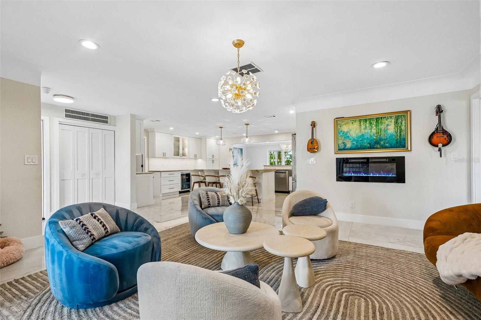 2032 MASSACHUSETTS AVE NE, ST PETERSBURG, FL, 33703
