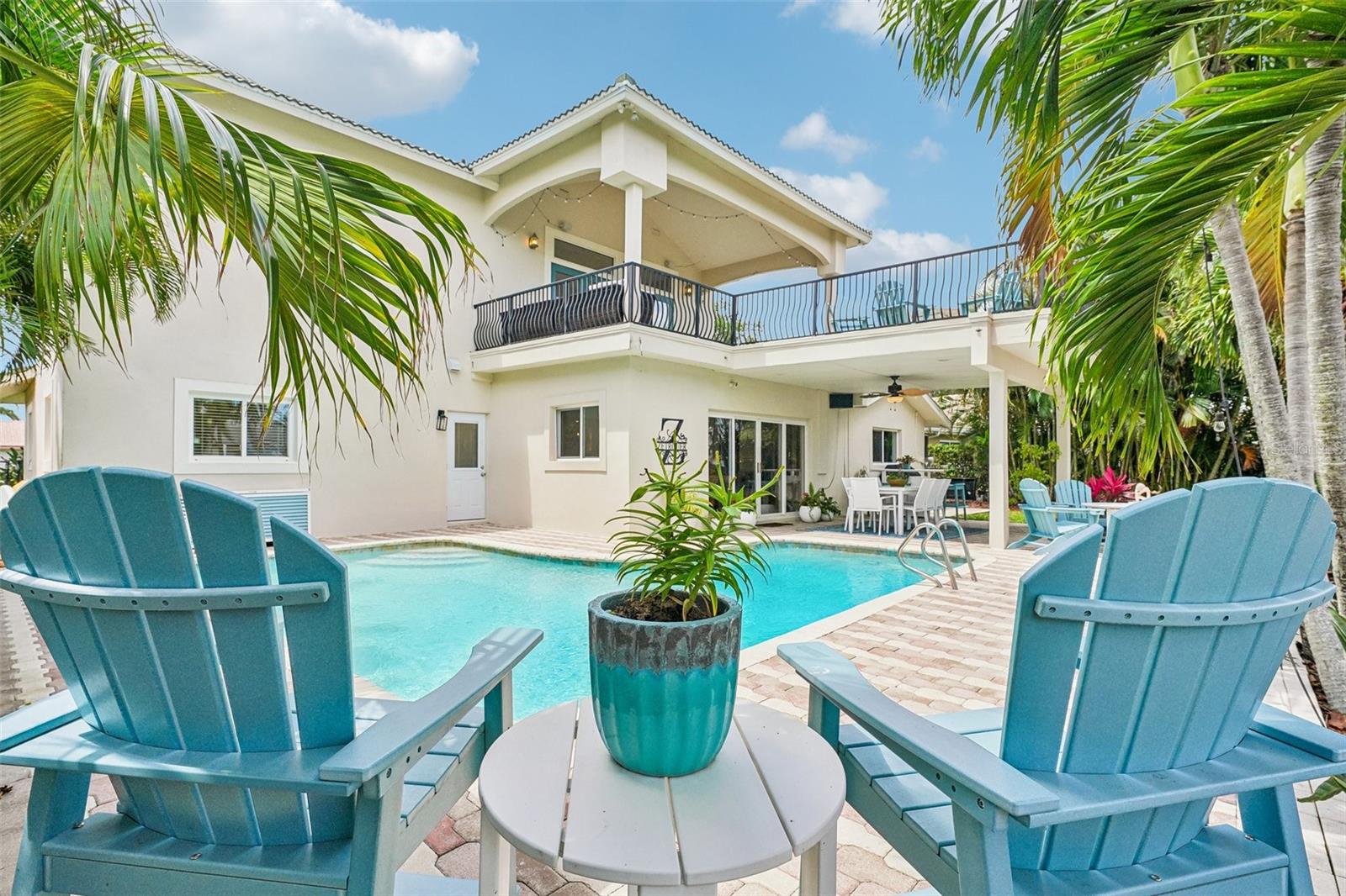 2032 MASSACHUSETTS AVE NE, ST PETERSBURG, FL, 33703