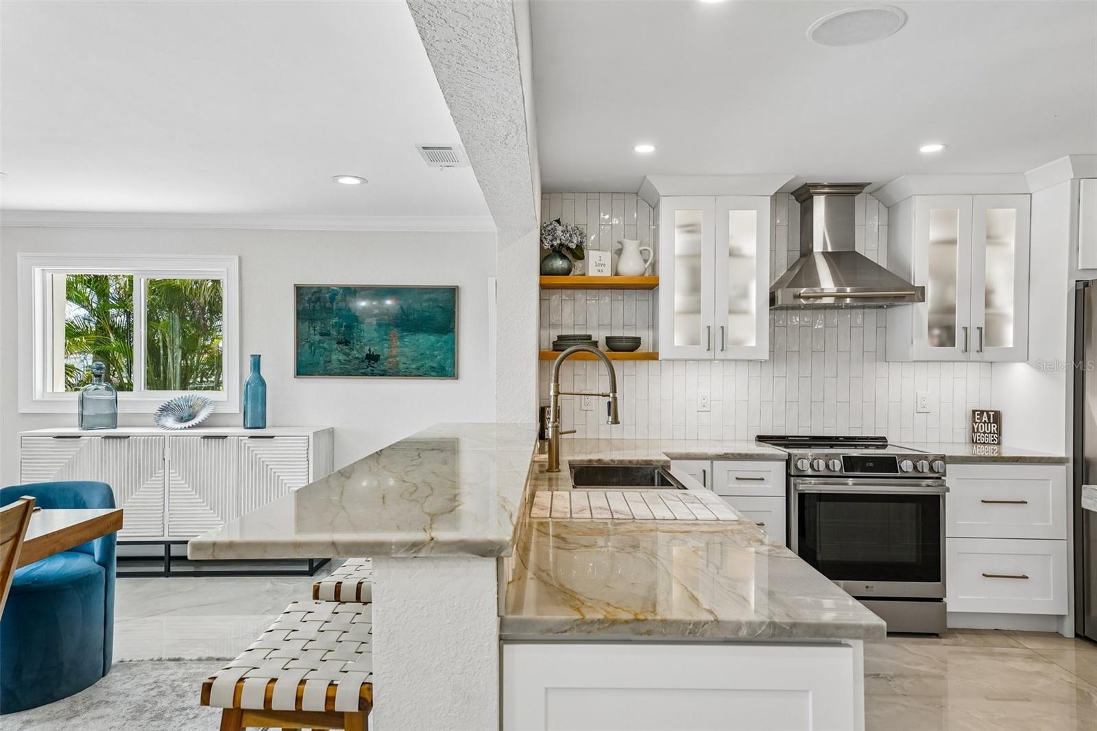 2032 MASSACHUSETTS AVE NE, ST PETERSBURG, FL, 33703