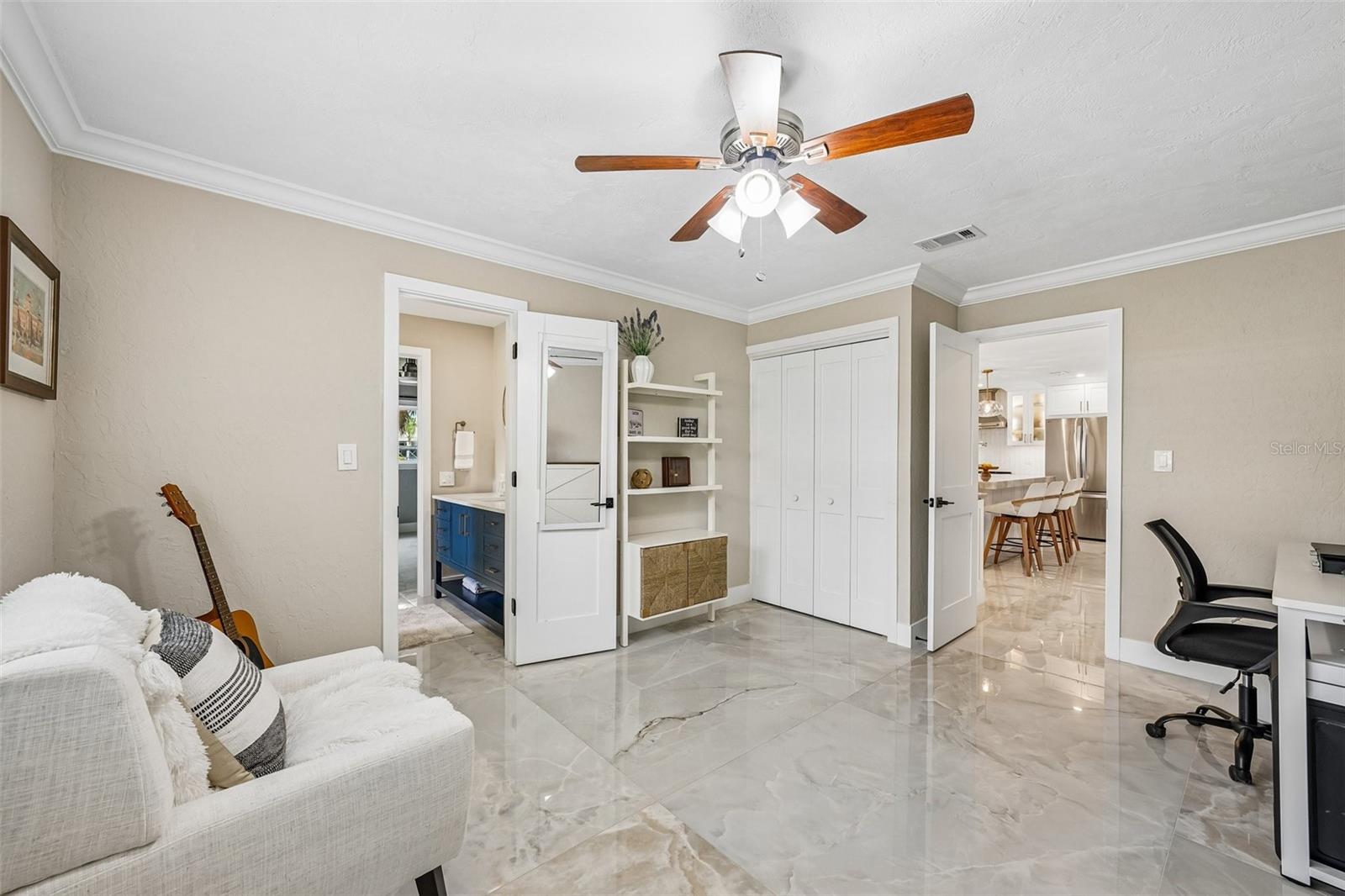 2032 MASSACHUSETTS AVE NE, ST PETERSBURG, FL, 33703