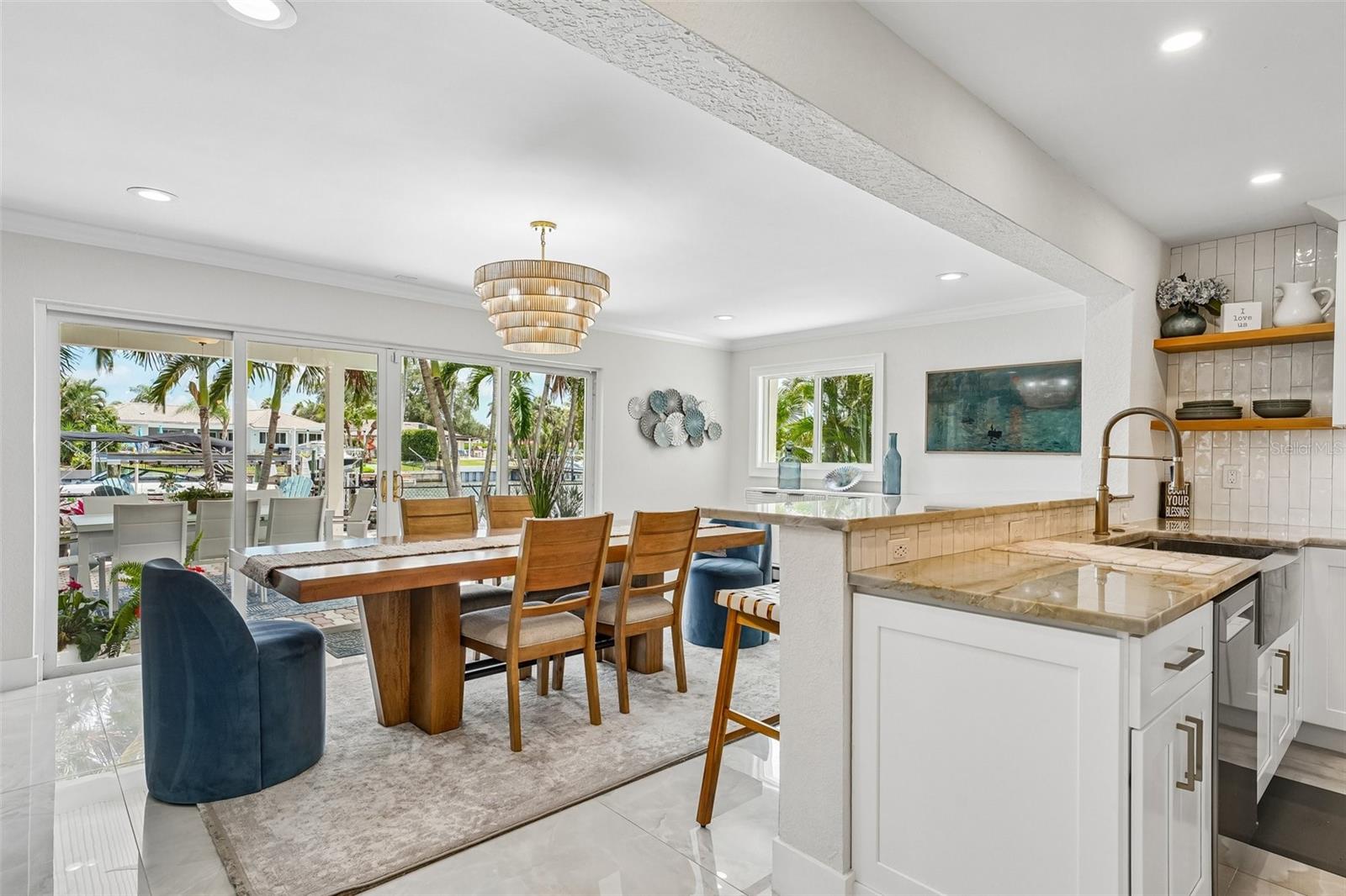 2032 MASSACHUSETTS AVE NE, ST PETERSBURG, FL, 33703