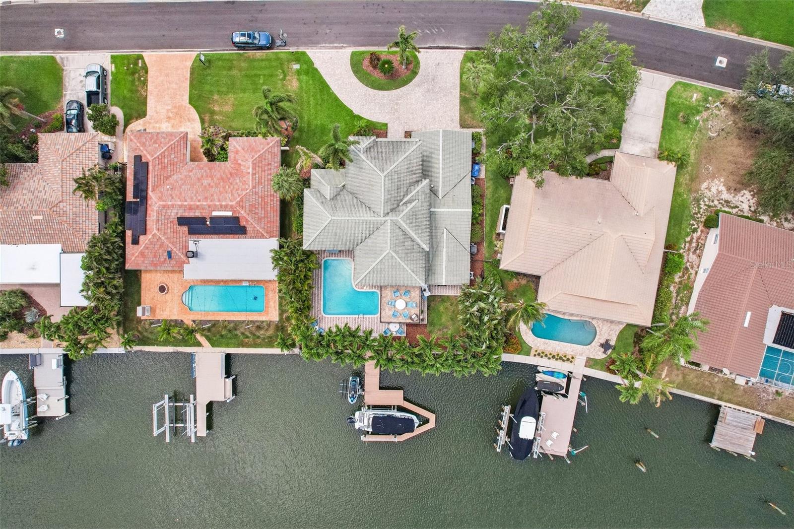 2032 MASSACHUSETTS AVE NE, ST PETERSBURG, FL, 33703