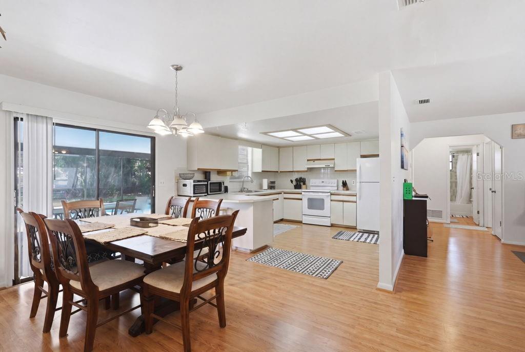 2809 WILLOW OAK DR, EDGEWATER, FL, 32141