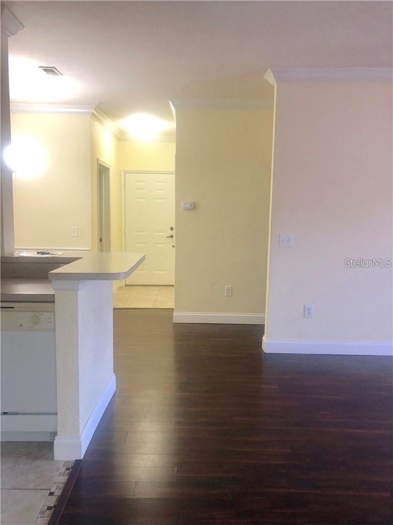 3325 S KIRKMAN RD #423, ORLANDO, FL, 32811