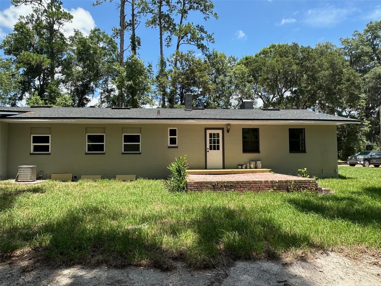 12104 NW US HIGHWAY 441, GAINESVILLE, FL, 32653