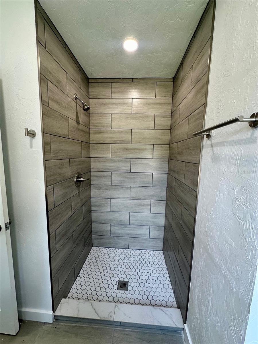 12104 NW US HIGHWAY 441, GAINESVILLE, FL, 32653