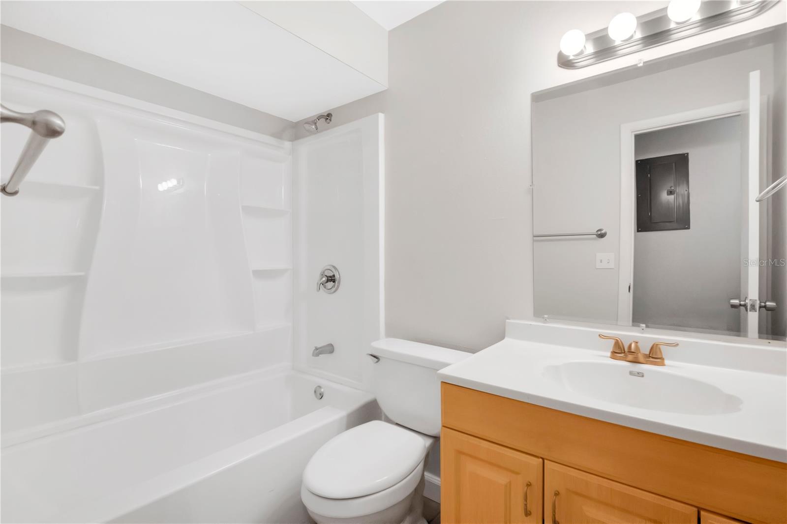 299 VALENCIA AVE, KISSIMMEE, FL, 34743