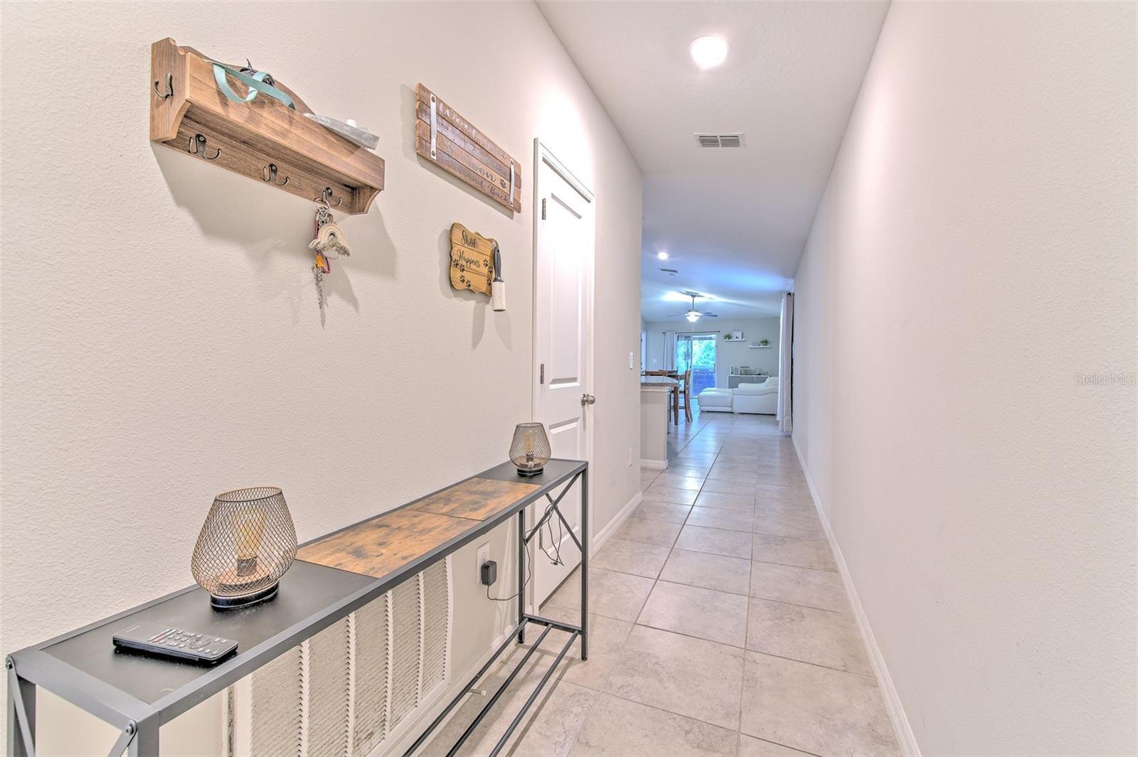 17334 WHITE MANGROVE DR, WIMAUMA, FL, 33598