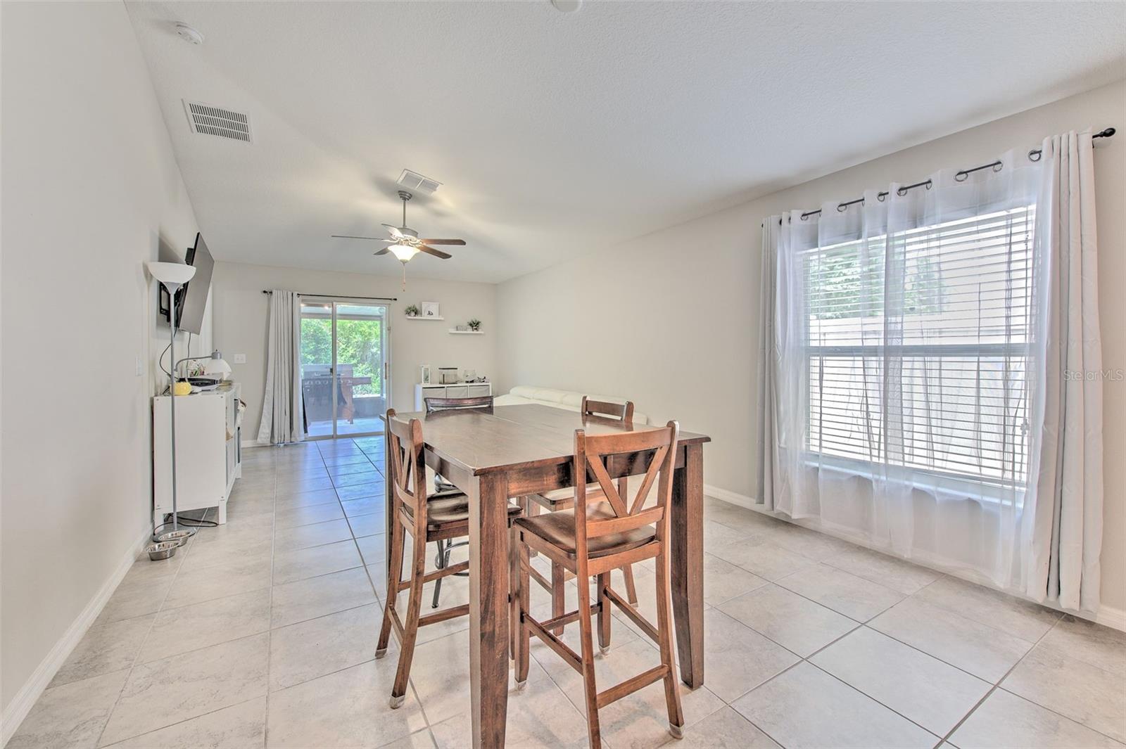 17334 WHITE MANGROVE DR, WIMAUMA, FL, 33598