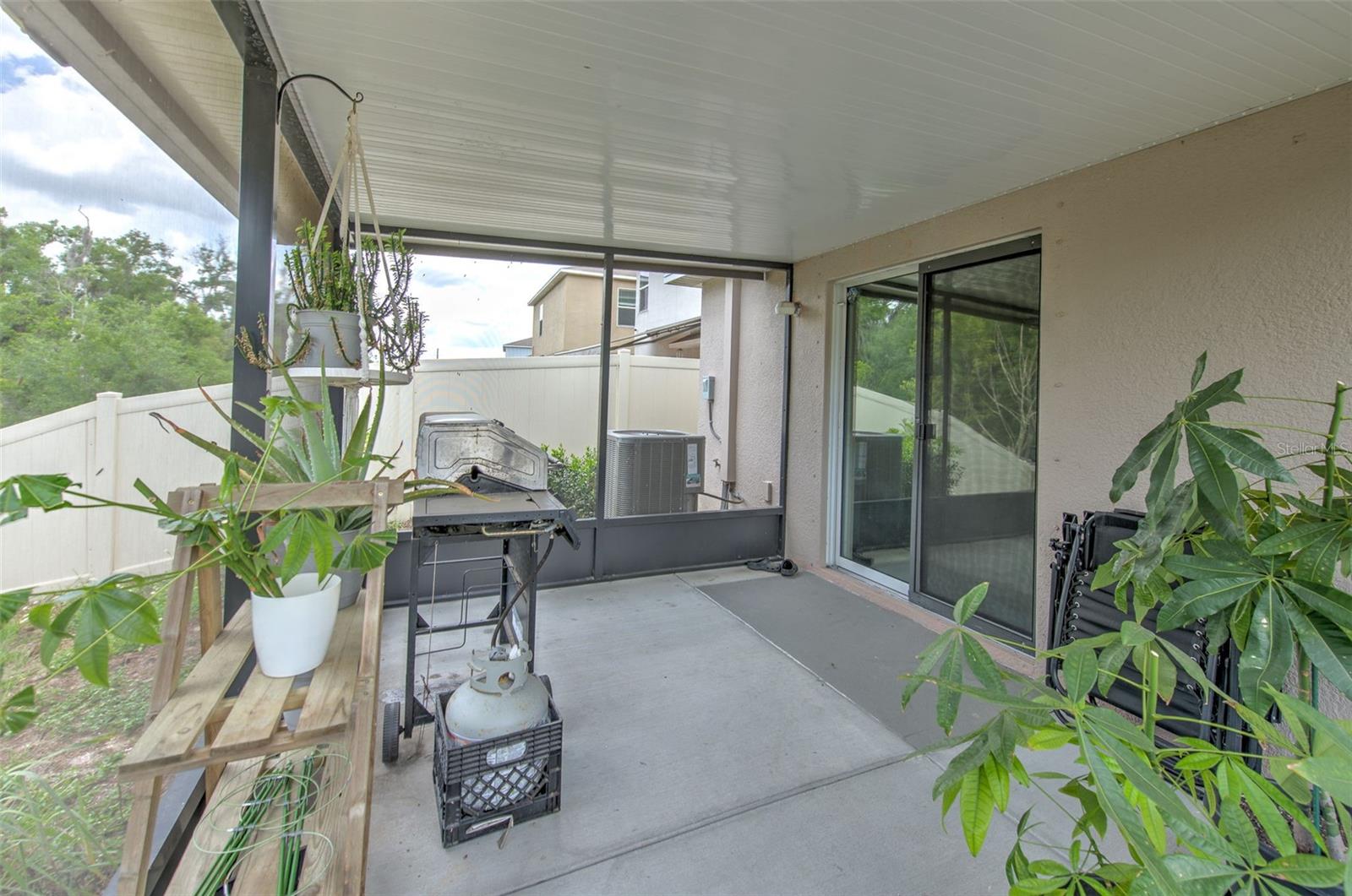 17334 WHITE MANGROVE DR, WIMAUMA, FL, 33598