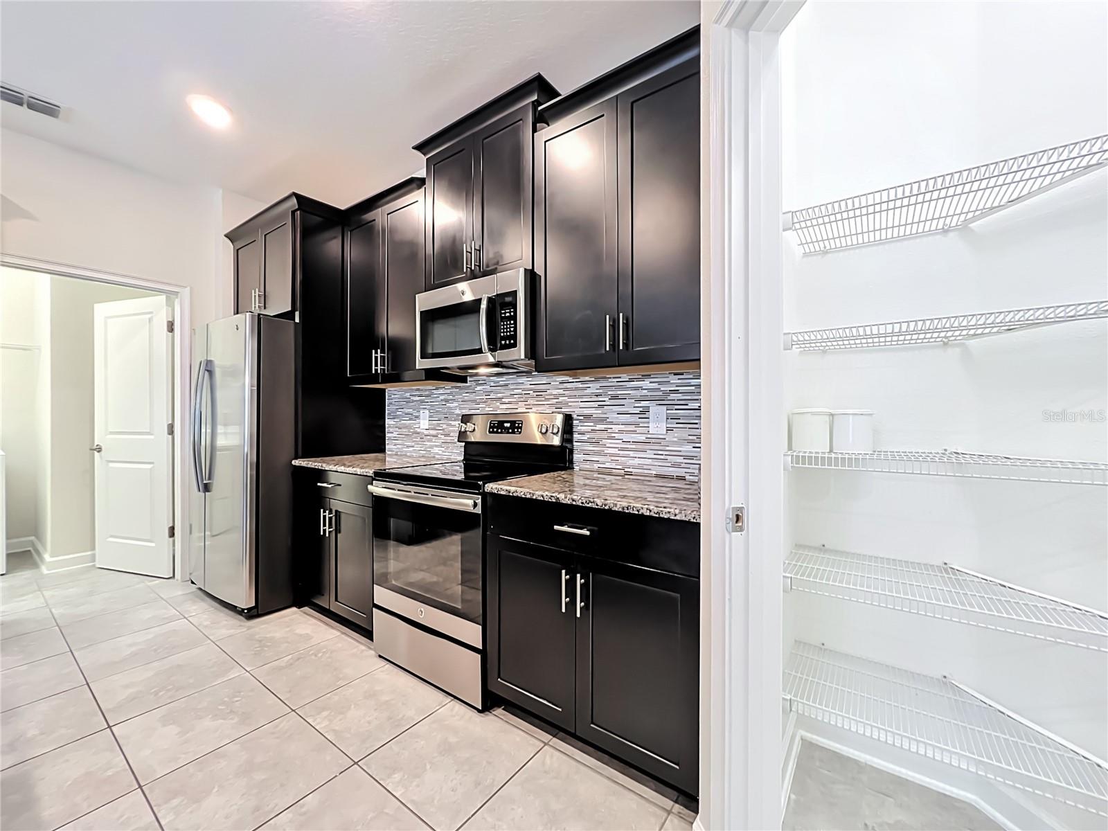 10066 LOVEGRASS LN, ORLANDO, FL, 32832