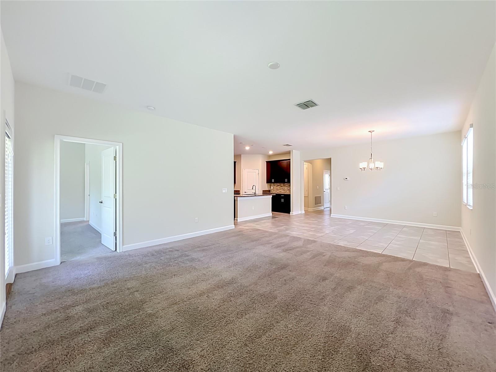 10066 LOVEGRASS LN, ORLANDO, FL, 32832