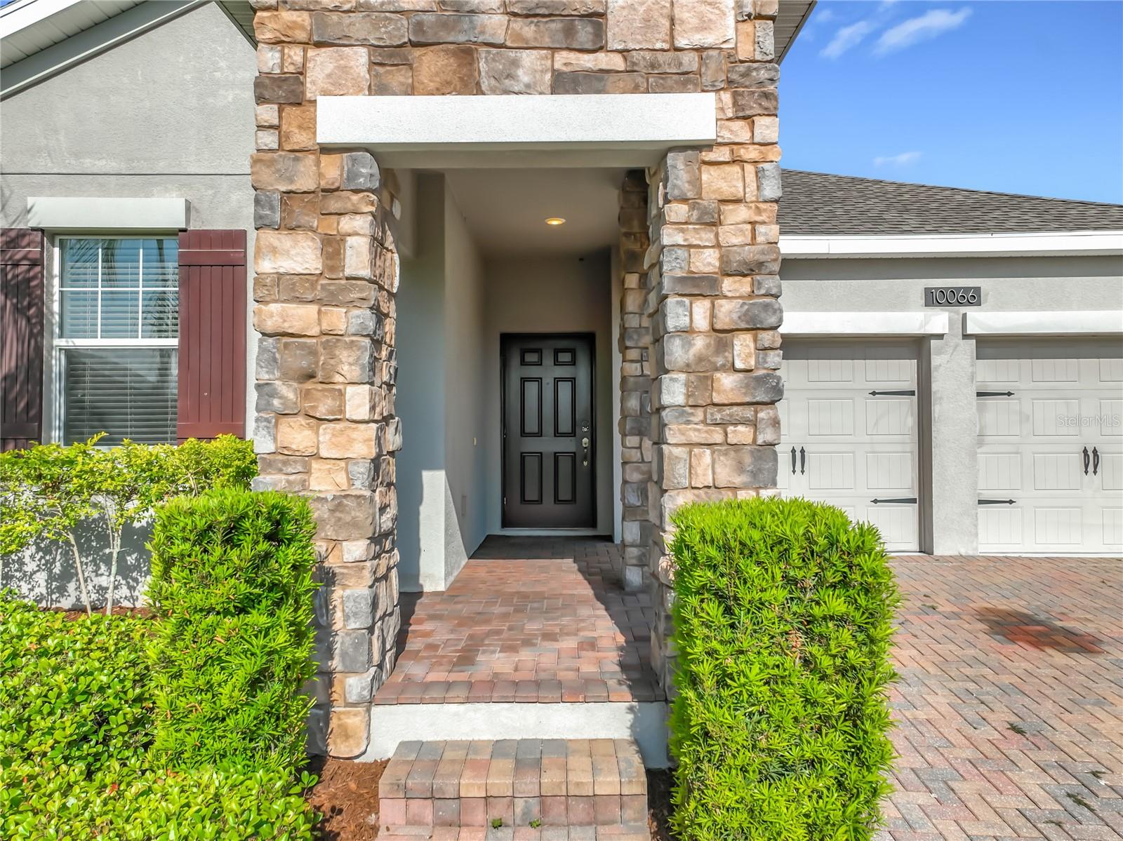 10066 LOVEGRASS LN, ORLANDO, FL, 32832