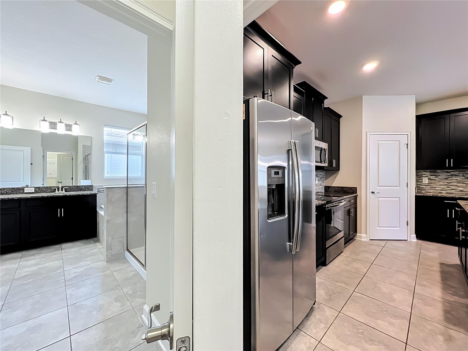 10066 LOVEGRASS LN, ORLANDO, FL, 32832