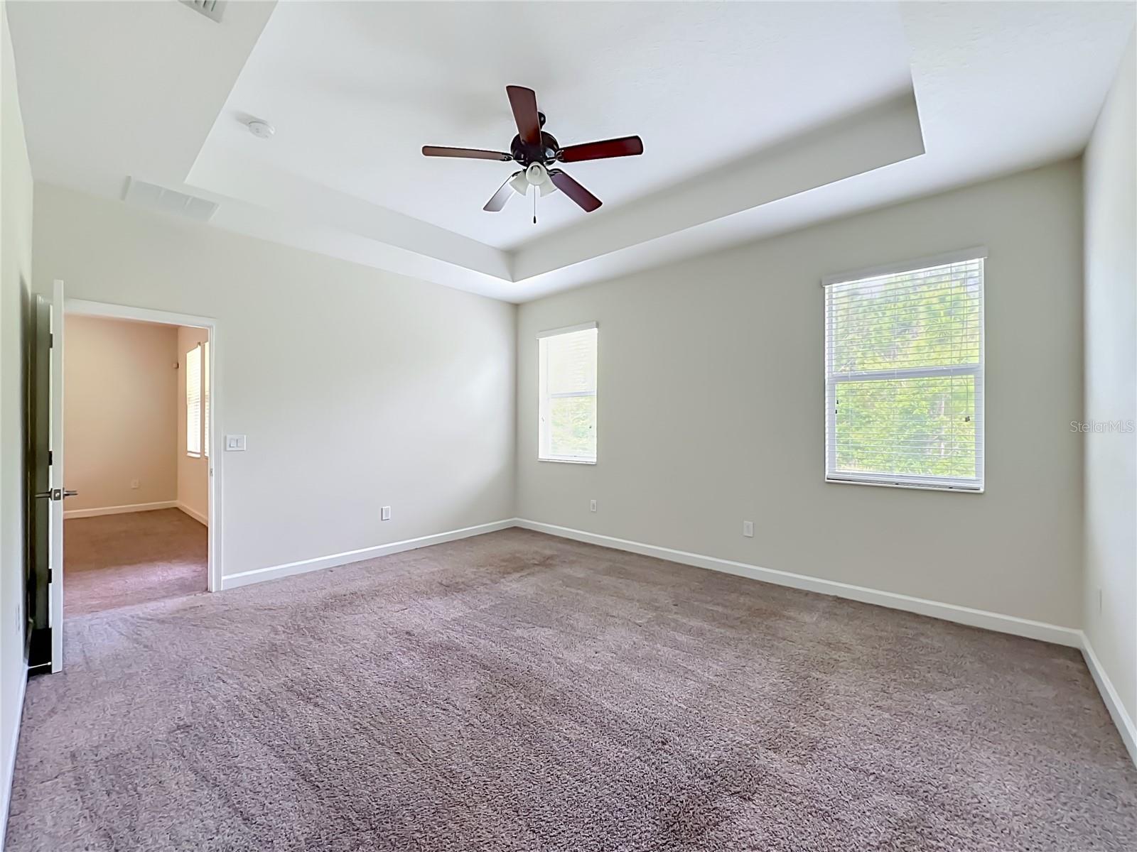 10066 LOVEGRASS LN, ORLANDO, FL, 32832