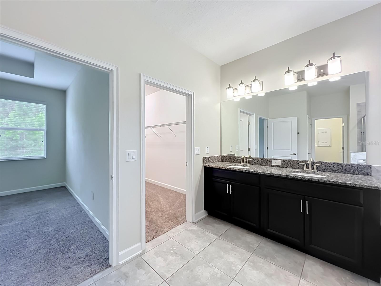 10066 LOVEGRASS LN, ORLANDO, FL, 32832