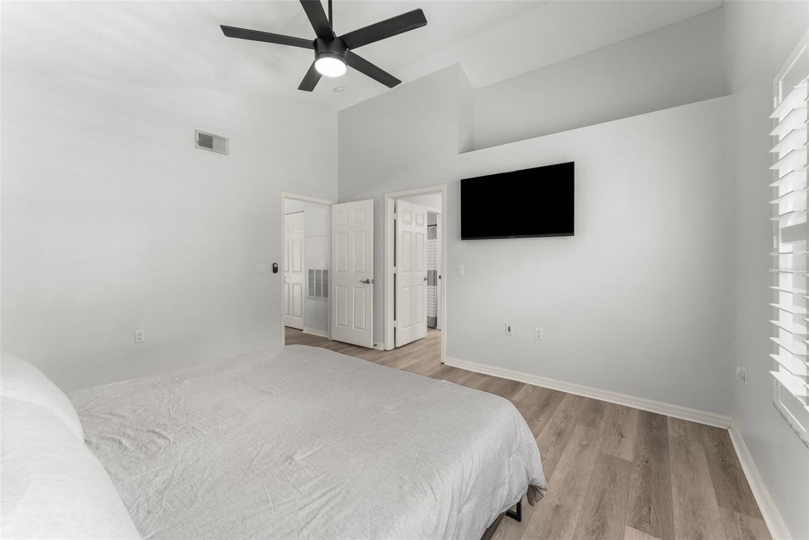 10000 SW 52ND AVE #24, GAINESVILLE, FL, 32608