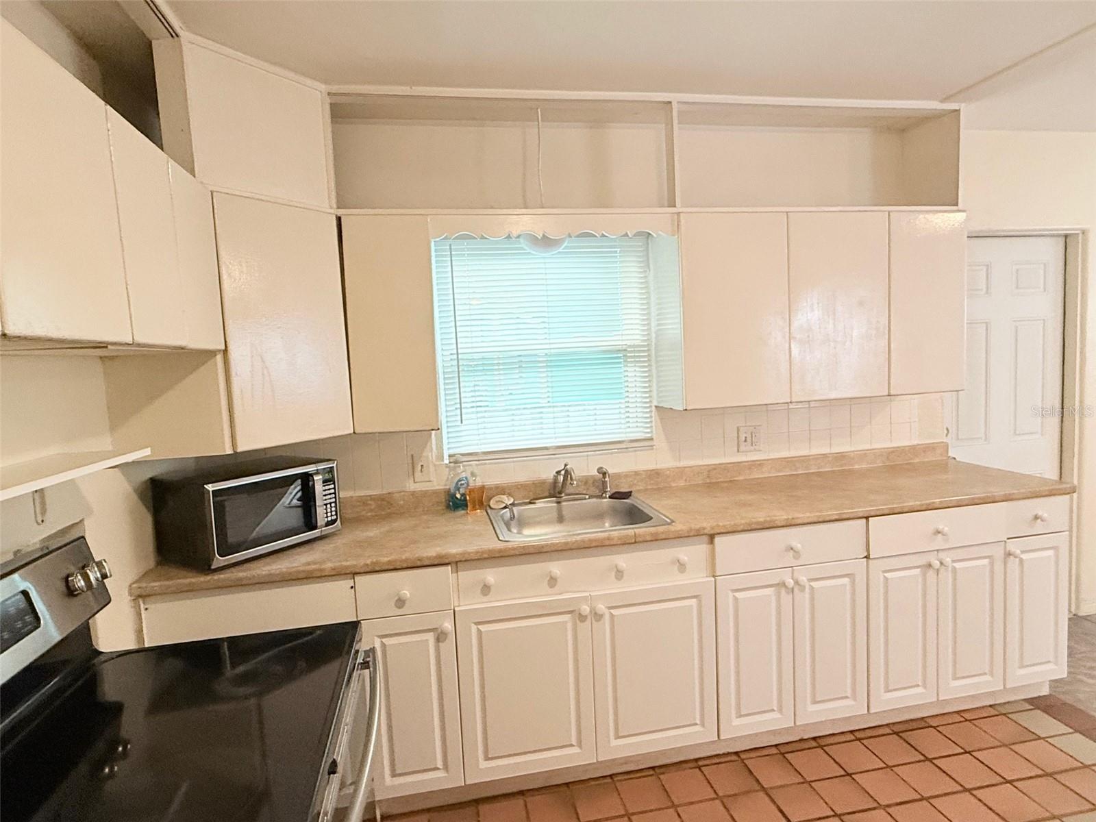 4819 HAINES RD N, ST PETERSBURG, FL, 33714
