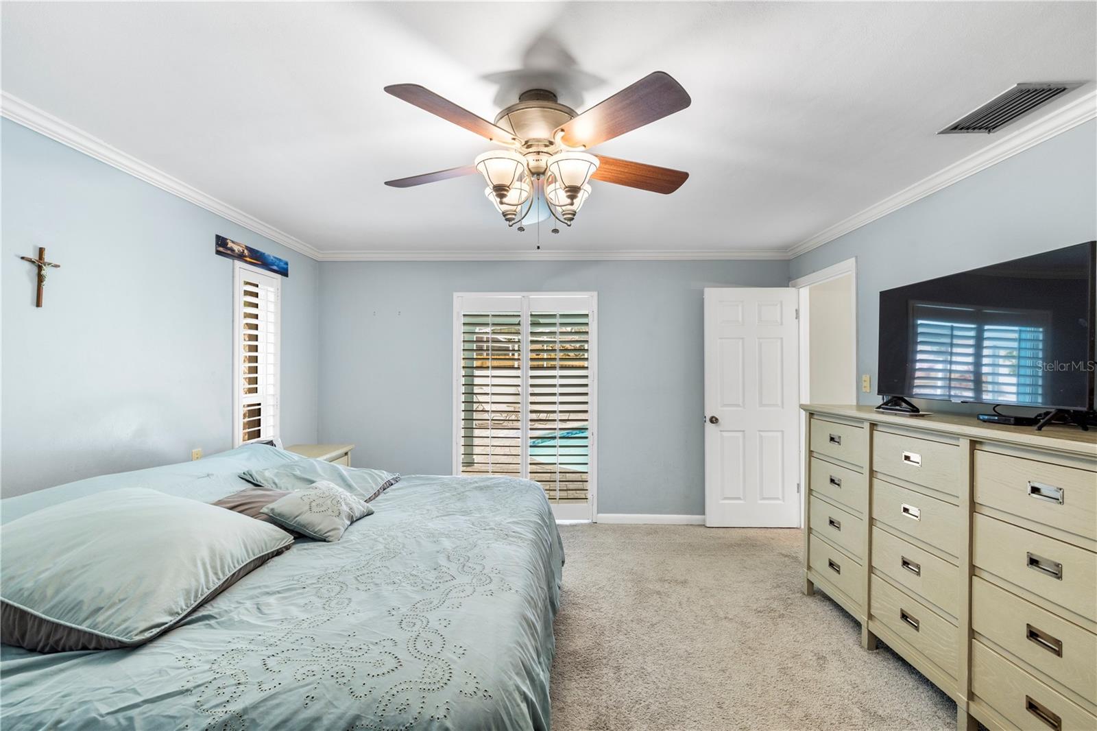 2215 BUENA VISTA DR, CLEARWATER, FL, 33764