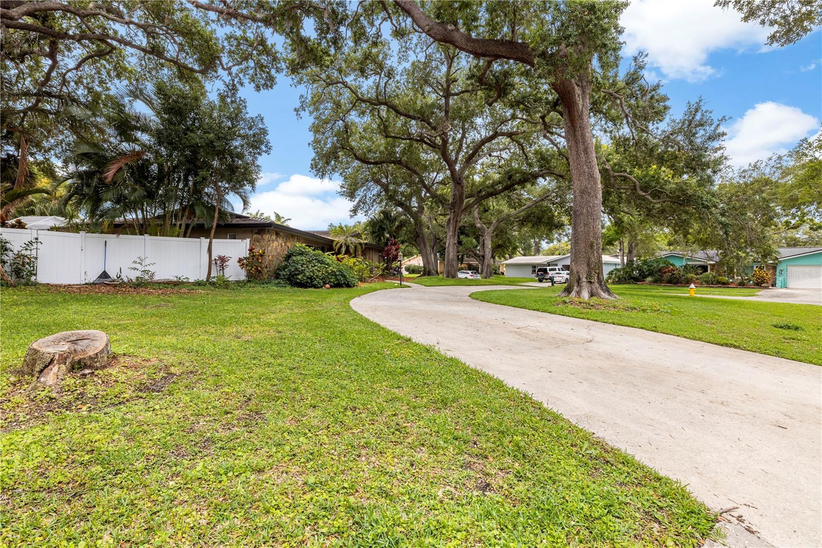2215 BUENA VISTA DR, CLEARWATER, FL, 33764