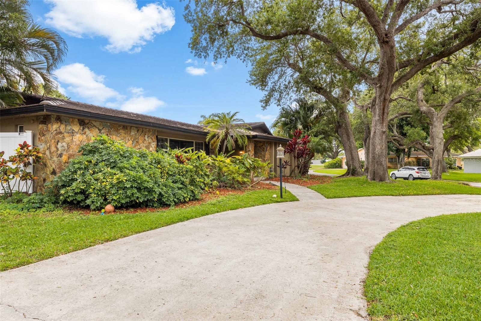 2215 BUENA VISTA DR, CLEARWATER, FL, 33764
