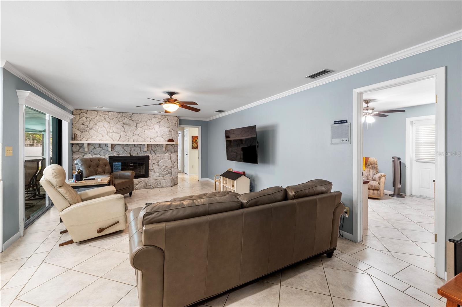 2215 BUENA VISTA DR, CLEARWATER, FL, 33764